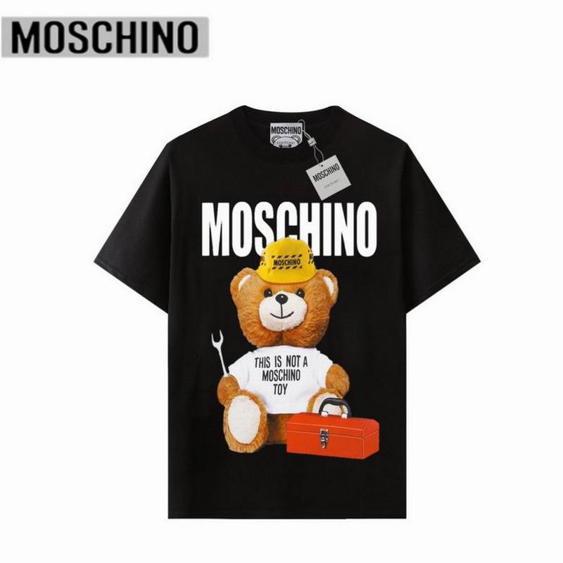 Moschino T-shirts 231